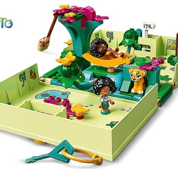 LEGO Disney Encanto Antonio’s Magical Door 43200 Building Kit; A Great C… - Picture 14 of 16